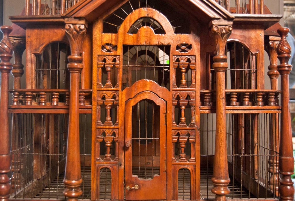 Victorian Palace Birdcage In Good Condition In San Francisco, CA