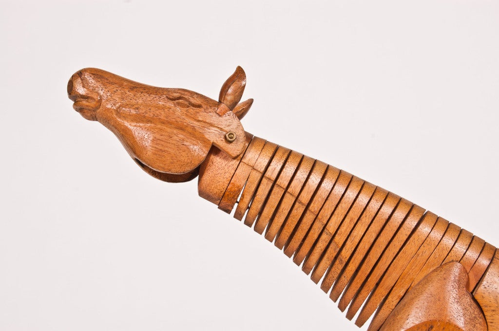 Horse Model on Stand In Excellent Condition In San Francisco, CA