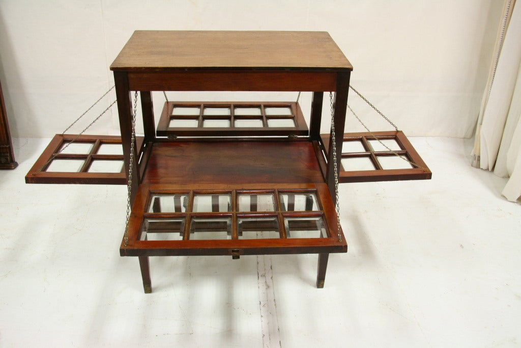 Rare 19th Century French Dessert Table in Mahogany 4