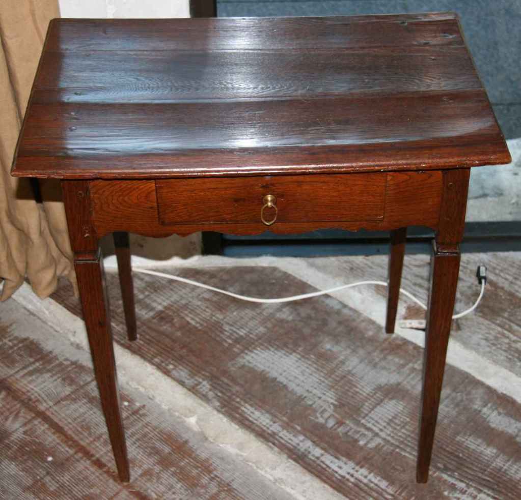 18th century French oak table.
side table, end table , writing table