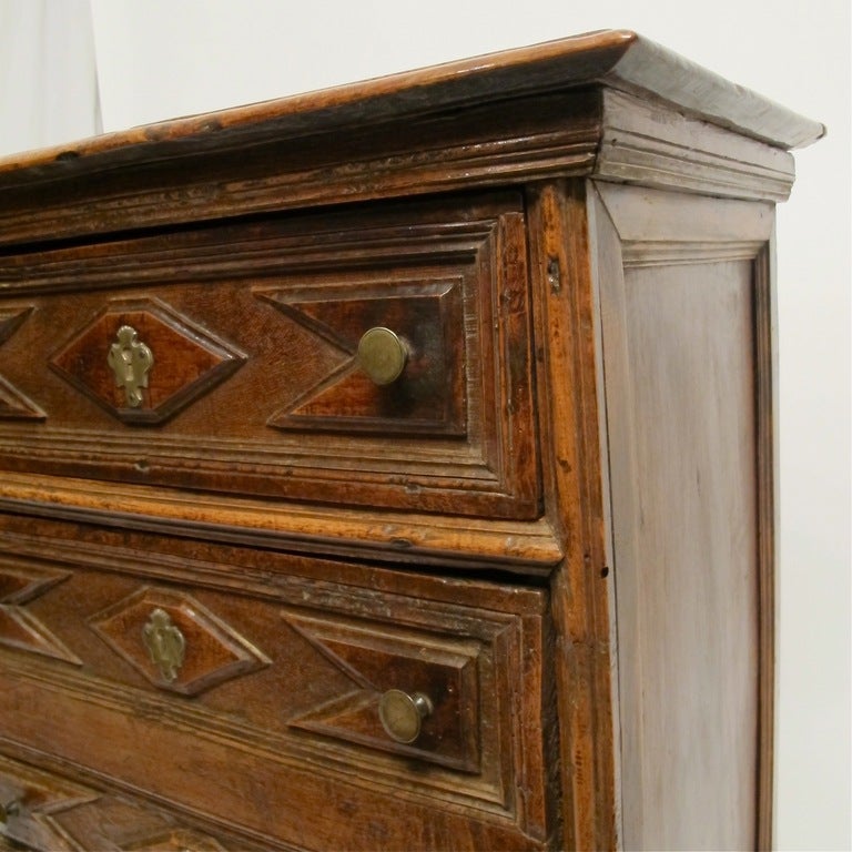 18th Century Italian Comodino Chest of Drawers In Excellent Condition In San Francisco, CA