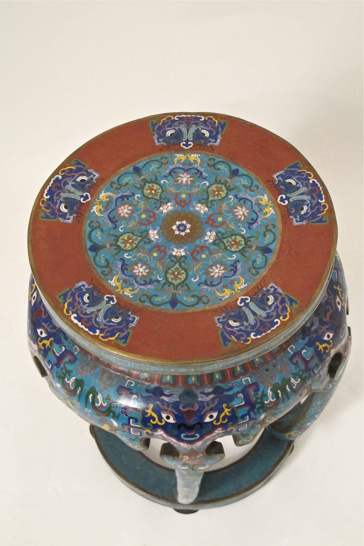 Chinese Cloisonne Stool In Excellent Condition In San Francisco, CA
