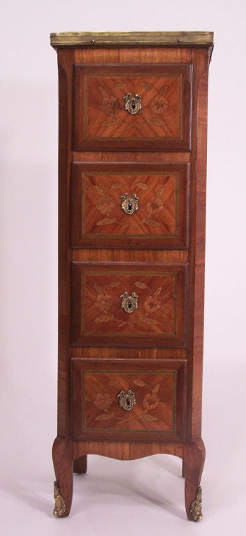 French Petite Chest of Drawers 2