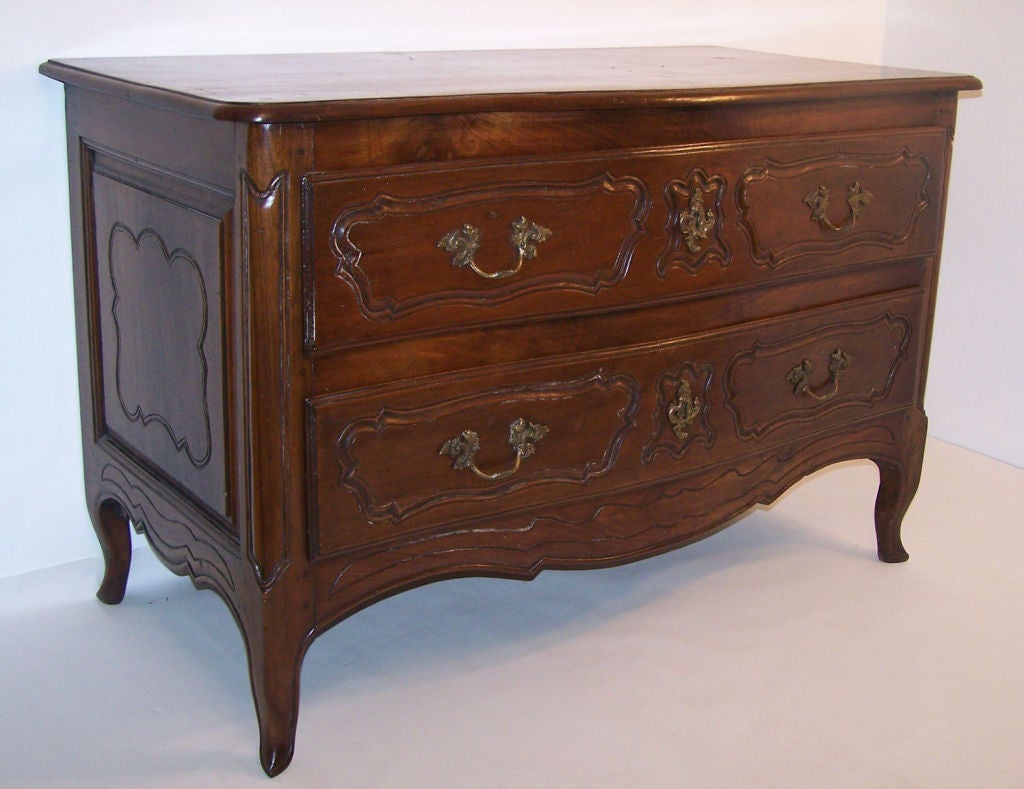 18th Century French Walnut Chest of Drawers For Sale at 1stDibs | 18th ...