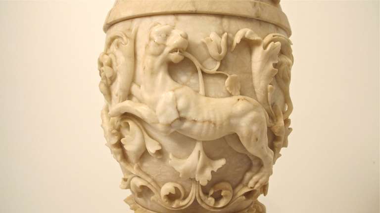 Large 19th Century Italian Alabaster Urn In Good Condition In San Francisco, CA