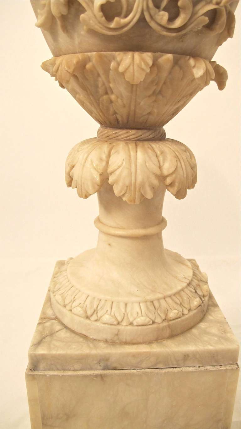 Large 19th Century Italian Alabaster Urn 3