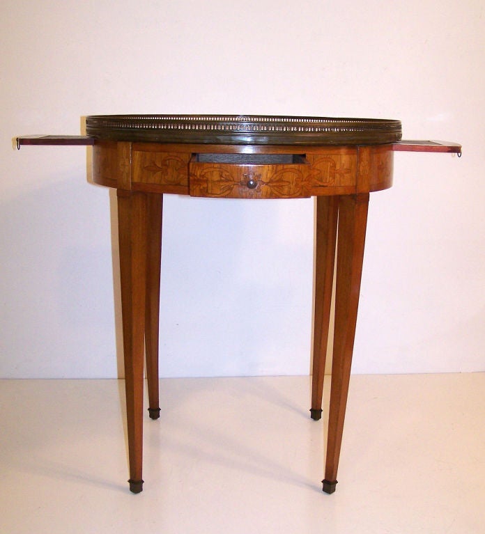 French Bouillotte Table In Excellent Condition For Sale In San Francisco, CA
