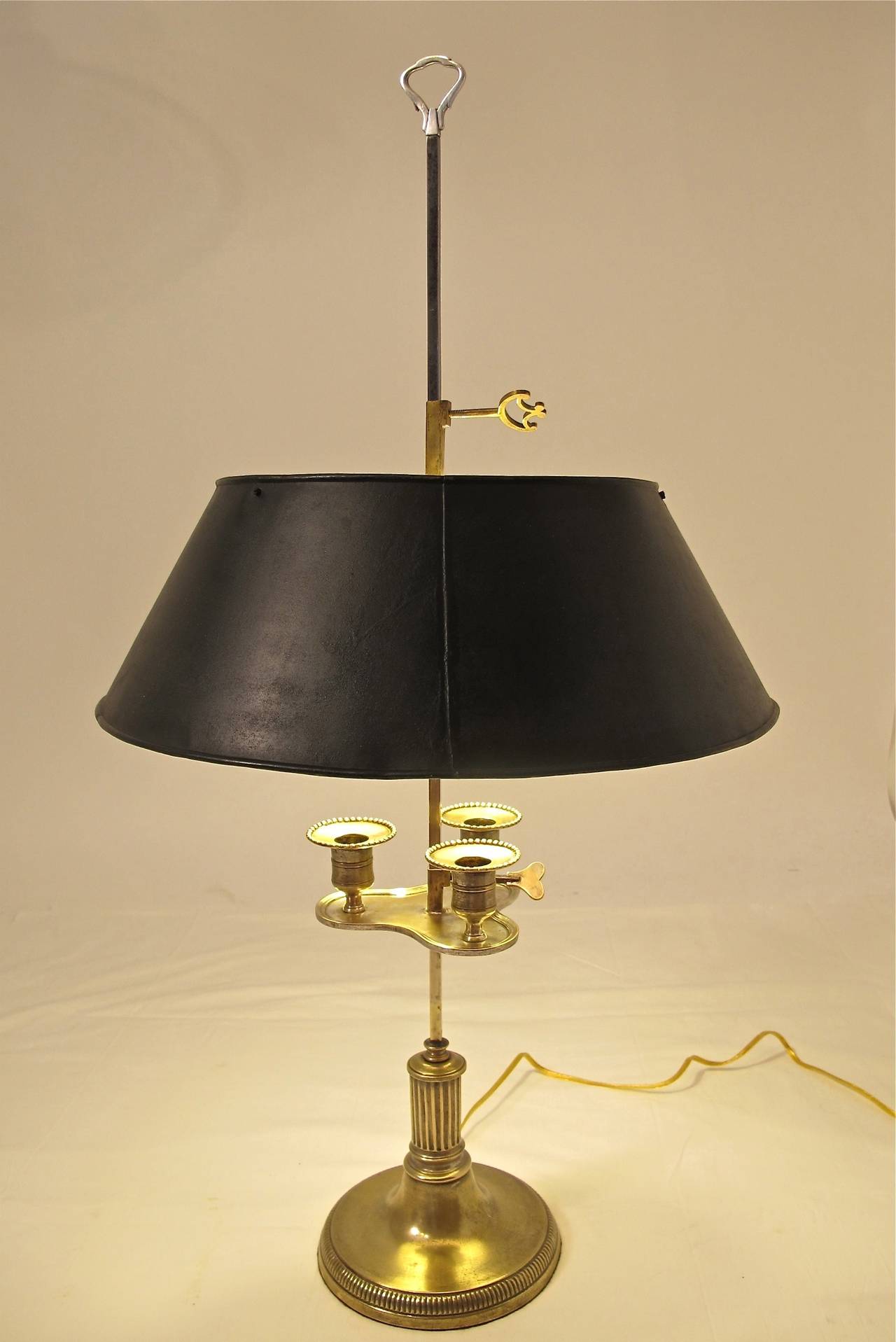 19th Century French Bouillotte Lamp In Excellent Condition For Sale In San Francisco, CA