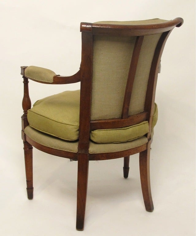19th Century Pair of French Neoclassical Armchairs For Sale