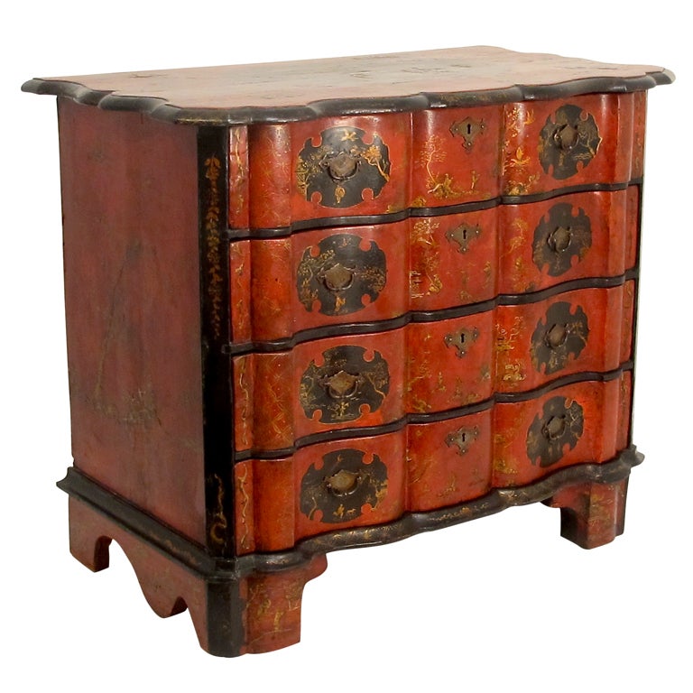 18th Century Dutch Chinoiserie Chest of Drawers