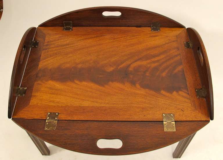 English Mahogany Butlers Tray on Stand  In Excellent Condition In San Francisco, CA