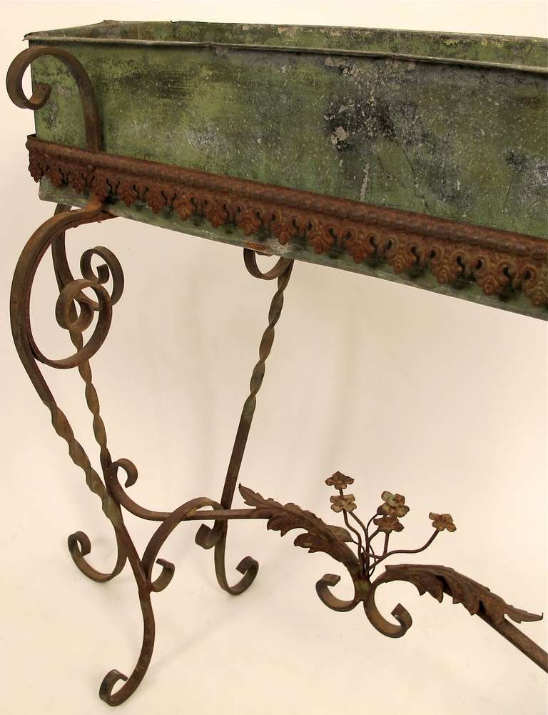 French Plant Stand In Excellent Condition In San Francisco, CA