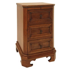 Italian Commode/Bedside Chest