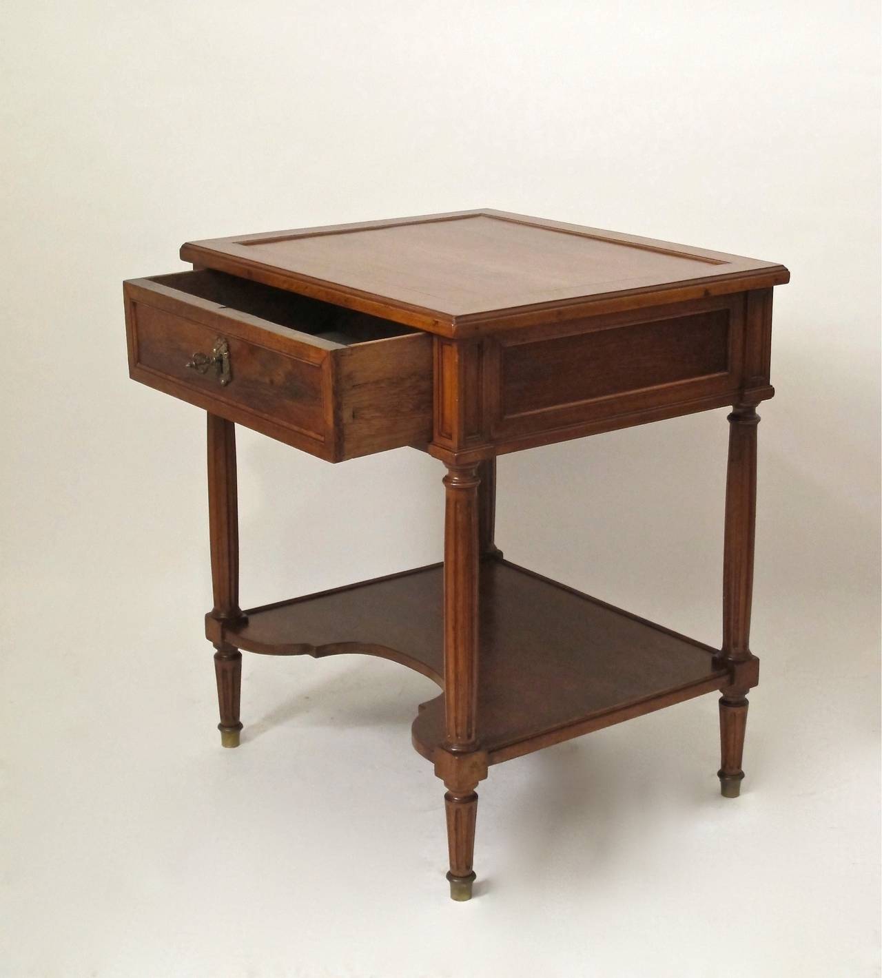 French Louis XVI Walnut Side Table In Excellent Condition In San Francisco, CA