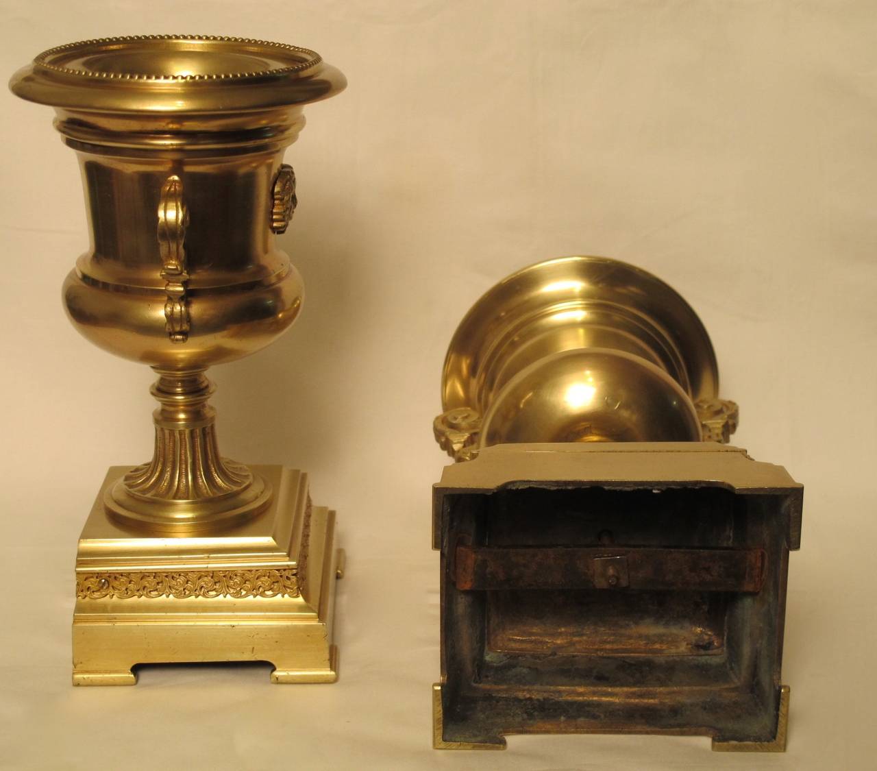 Pair of French Brass Potpourri Garniture Urns In Excellent Condition In San Francisco, CA