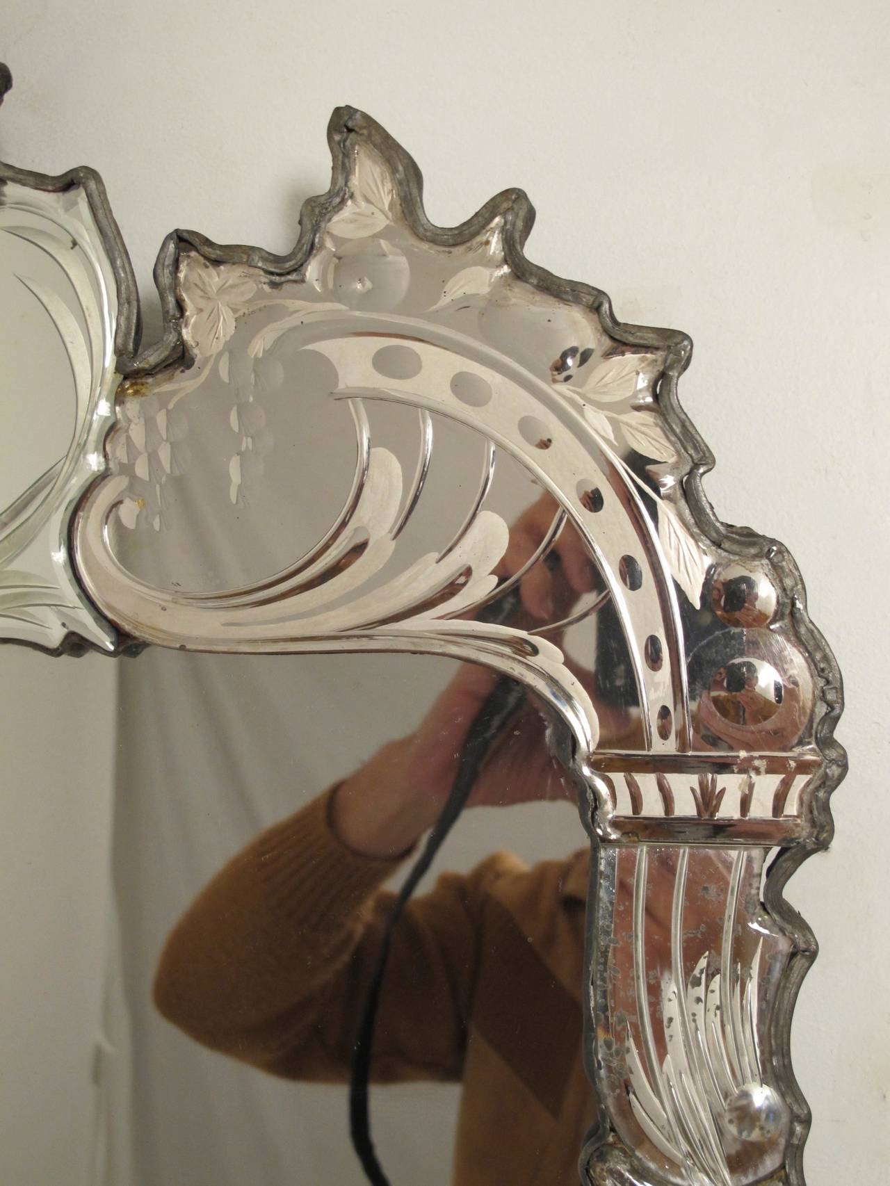 18th Century Venetian Mirror 3