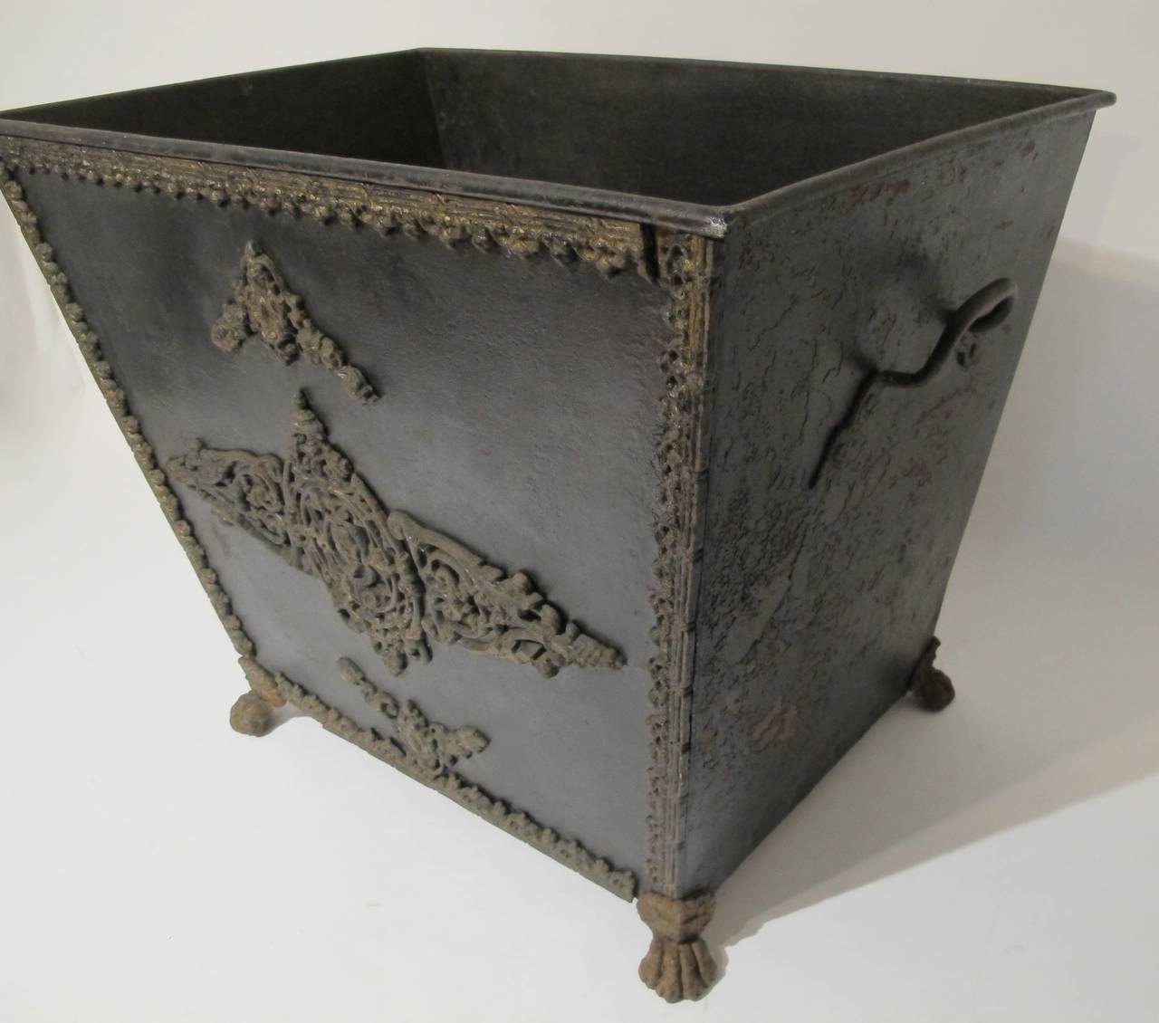 Large 19th Century Storage Bin In Excellent Condition In San Francisco, CA