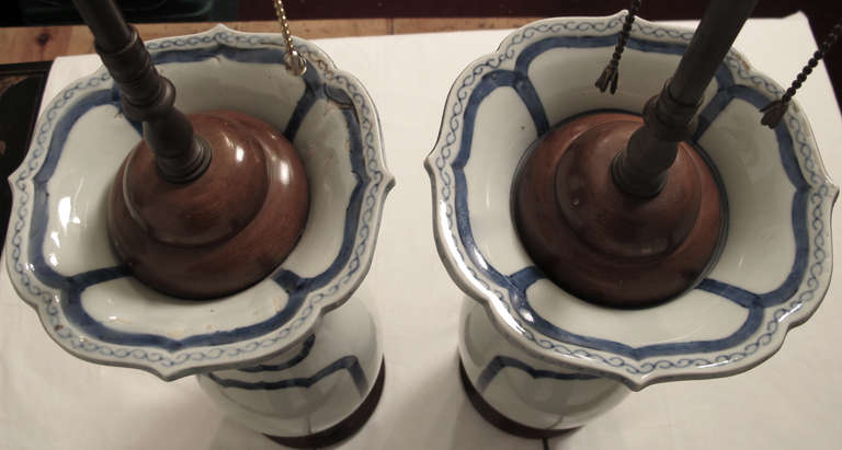 Pair of Blue and White Porcelain Lamps 2
