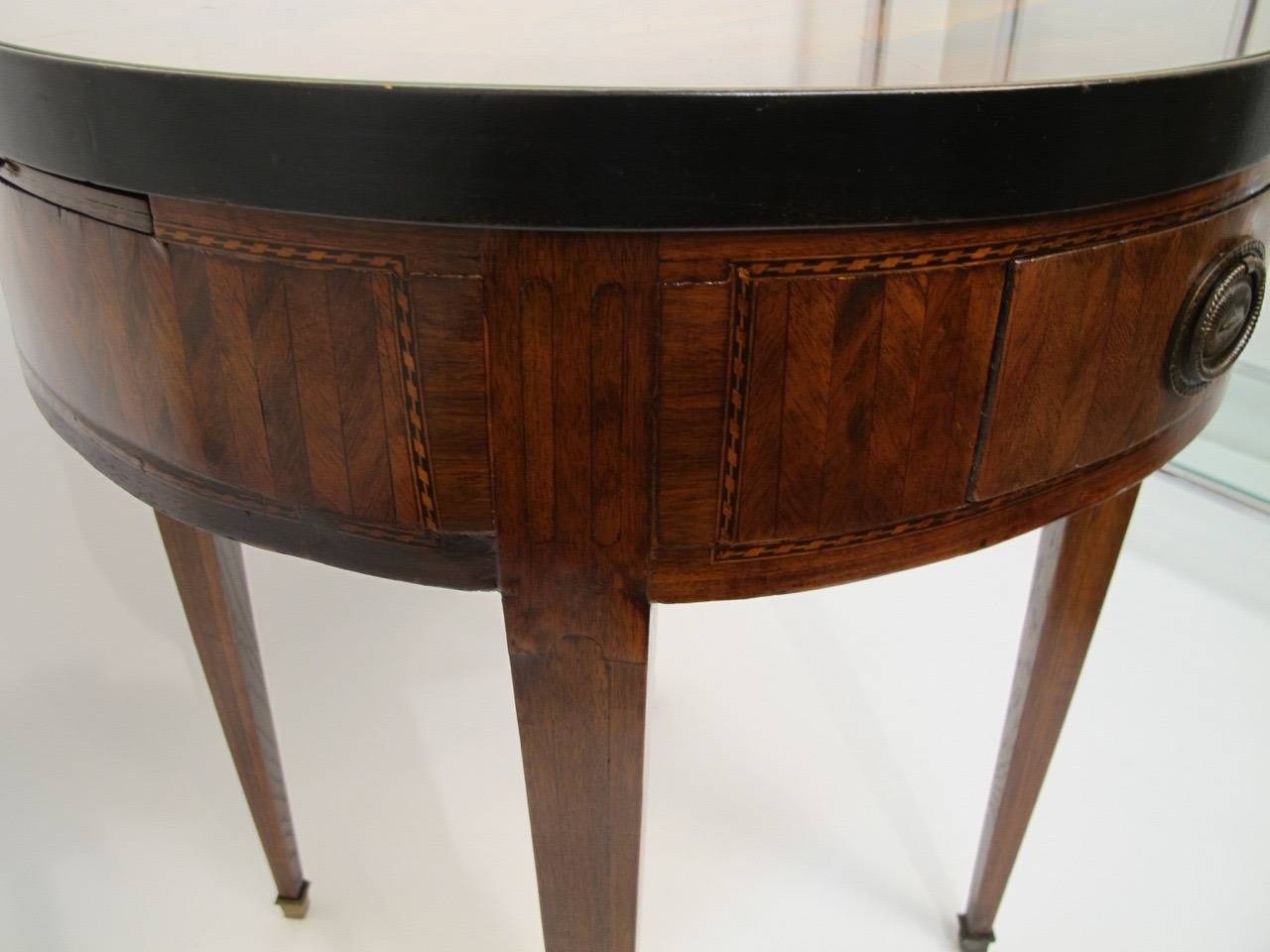 18th Century French Marquetry Bouilliotte Style Game Table For Sale 4
