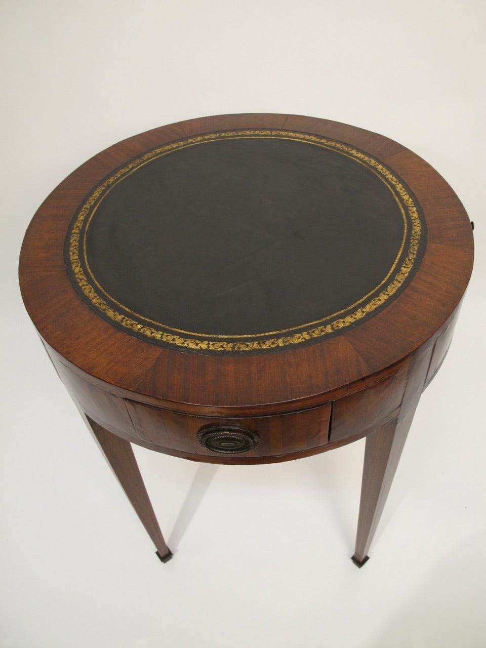 18th Century French Marquetry Bouilliotte Style Game Table For Sale 1