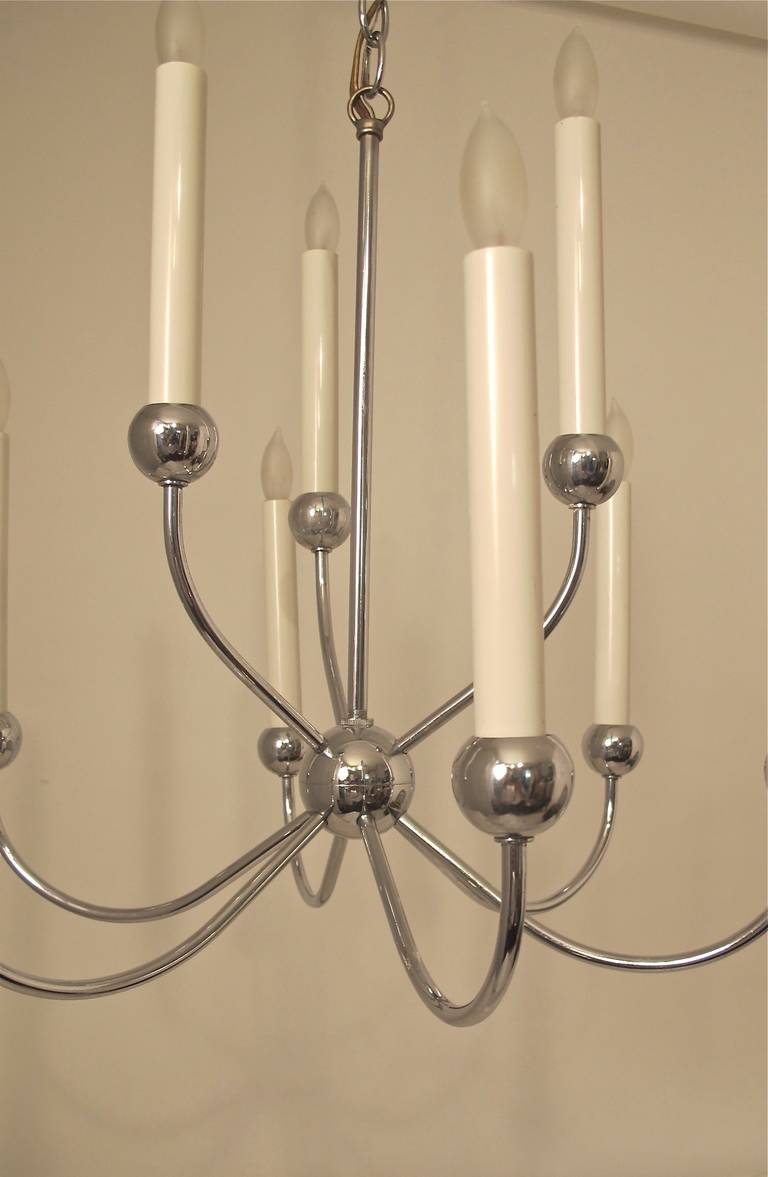 Moderne Lustre à neuf lumières en chrome Lightolier, XXe siècle en vente