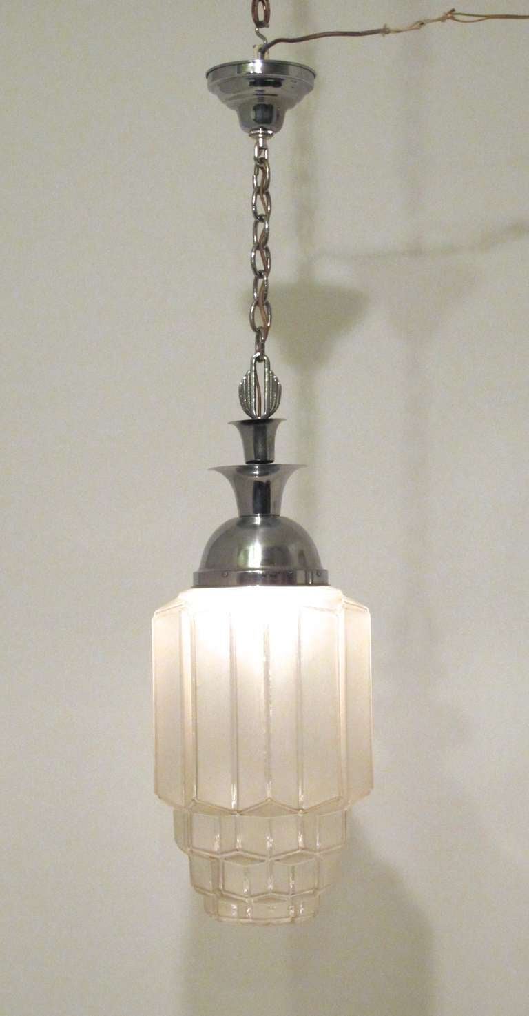 art deco hanging lamp