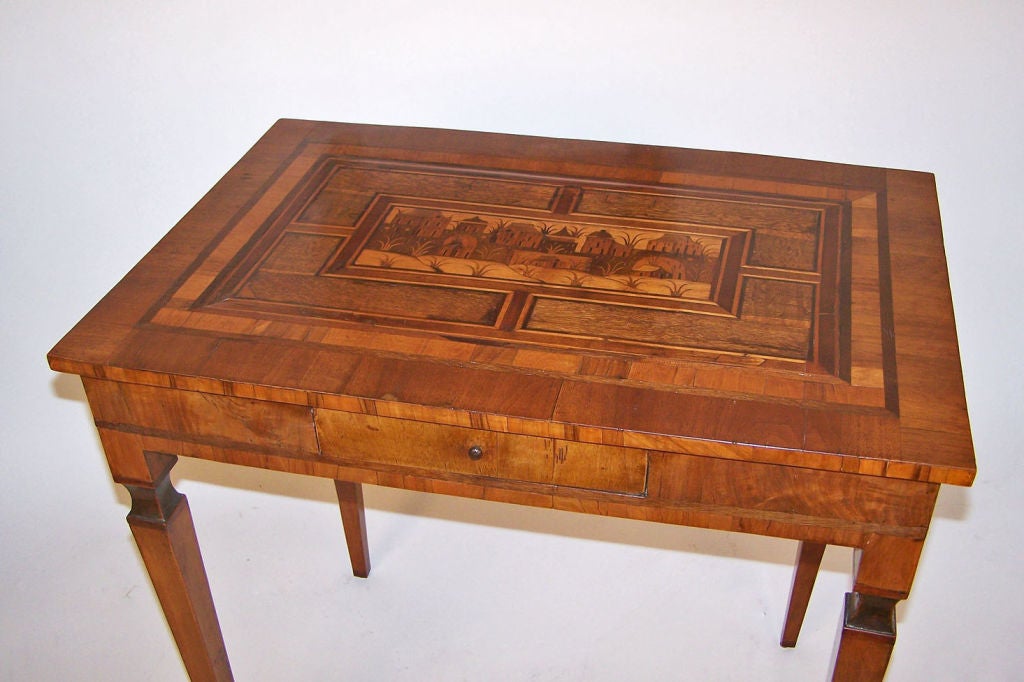 Italian Walnut and Mixed Fruitwood Marquetry Inlay Table, 18th Century In Excellent Condition For Sale In San Francisco, CA