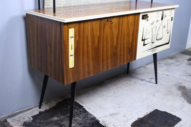 Italian Midcentury Dry Bar In Excellent Condition In Los Angeles, CA