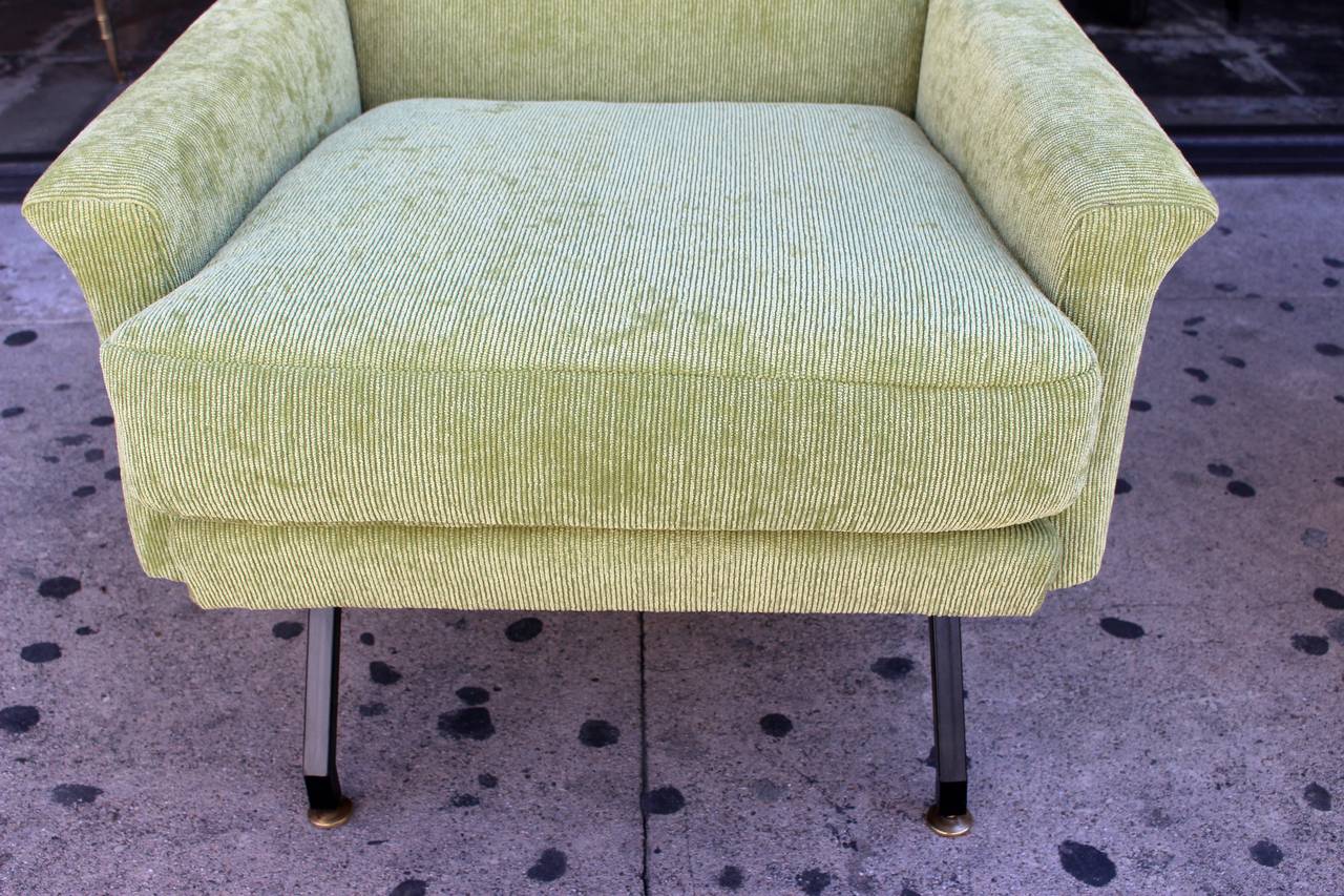 Italian Pair of Lounge Chairs In Excellent Condition In Los Angeles, CA