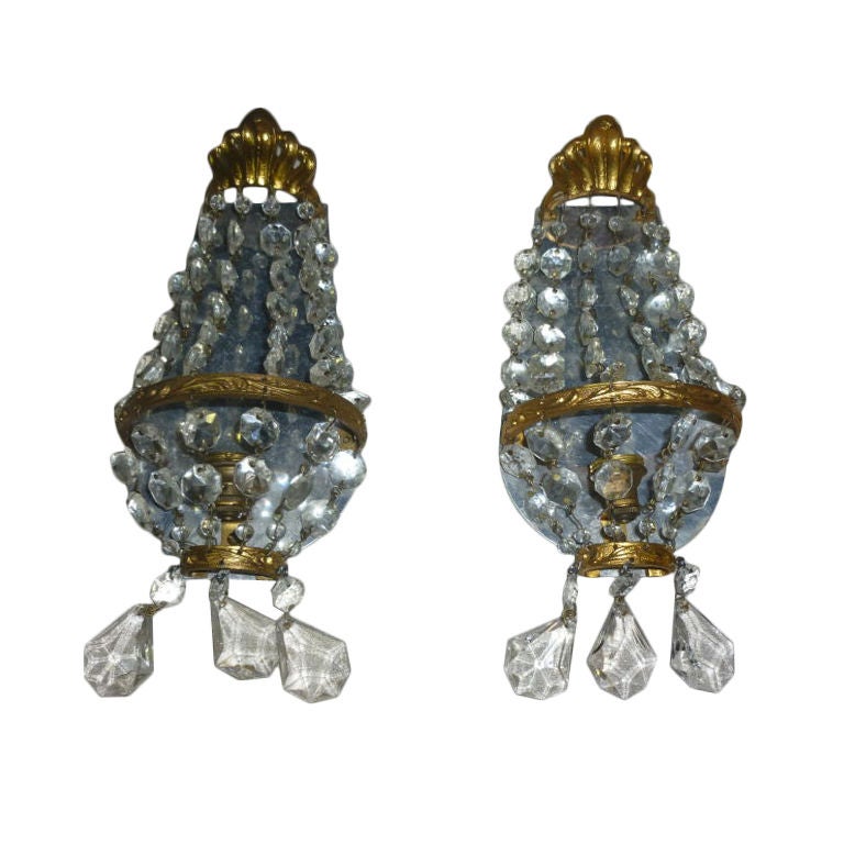 Italian wall sconces. Hand-cut Murano crystal glass.