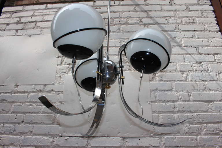 Italian Gino Sarfatti Style Chandelier For Sale