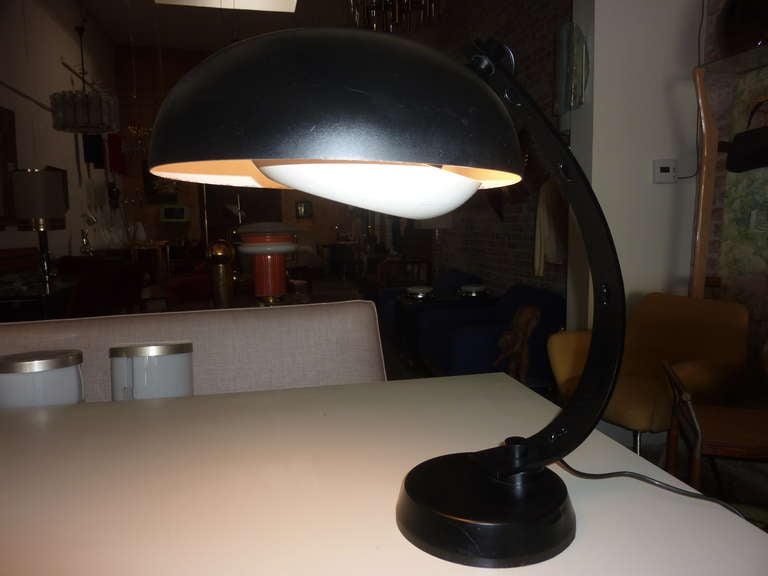 Italian 1960s Table Lamp in Style of Arredoluce In Good Condition For Sale In Los Angeles, CA
