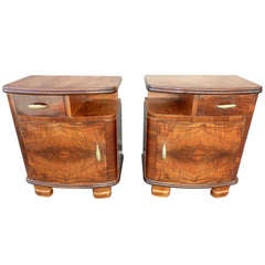 Italian Art Deco Pair of Nightstands