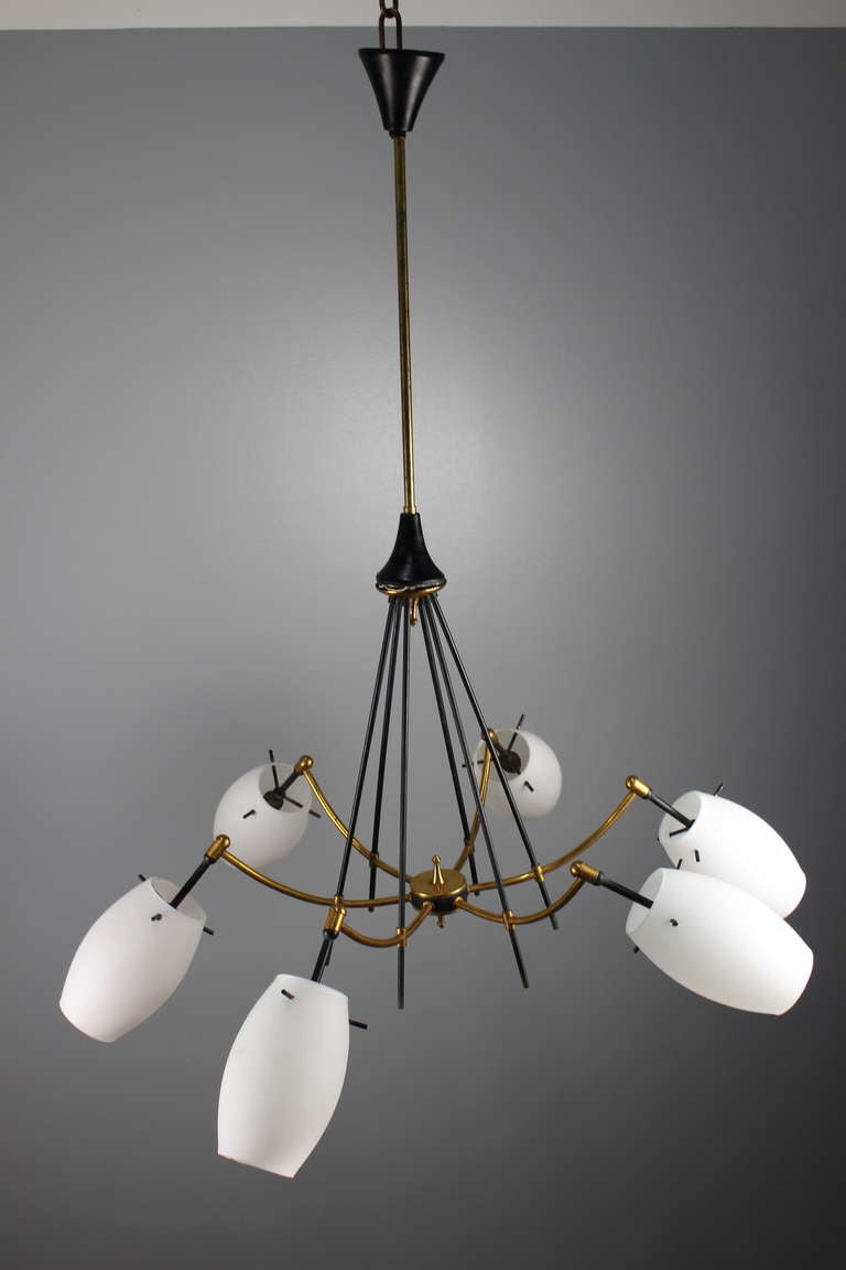 Italian chandelier, six Opaline glass shades