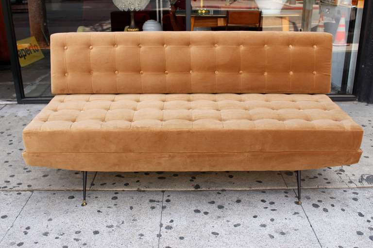 Italian 1950s new reupholstered sofa -bed converts in to the chaise lounge from the  bout sides 
   mohair upholstery , metal frame 
   just the bed open 30 inches dept