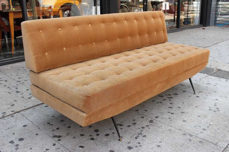 Italian Sofa or Daybed In Excellent Condition In Los Angeles, CA