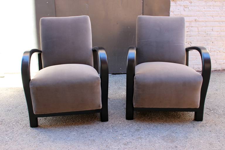 French Art Deco Club Chairs In Good Condition In Los Angeles, CA