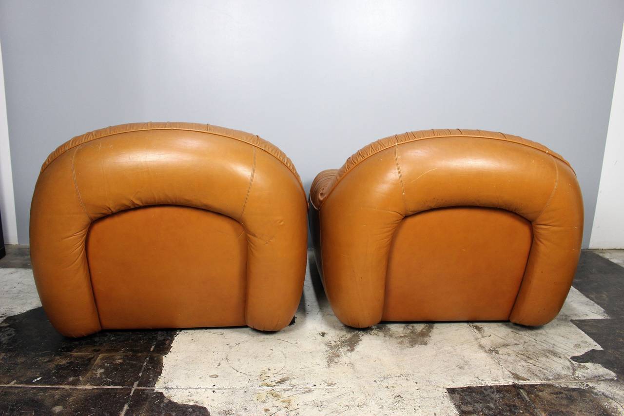 Late 20th Century Italian Pair of Leather Chairs in Style of Bonanza  for B&B Italia