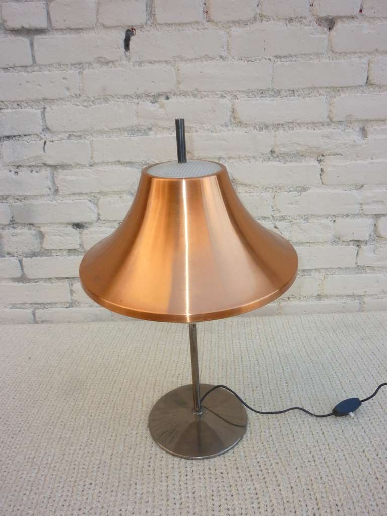 Metal Italian Table Lamp Attributed Stilnovo For Sale