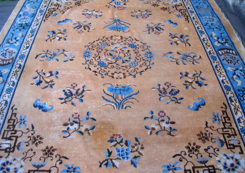 Antique Chinese Wool carpet from the first quarter of 20th century