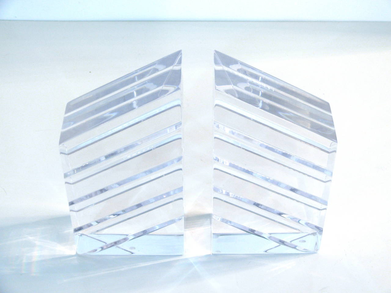Pair of Acrylic Sculptural Bookends Signed Astrolite In Excellent Condition In New York, NY