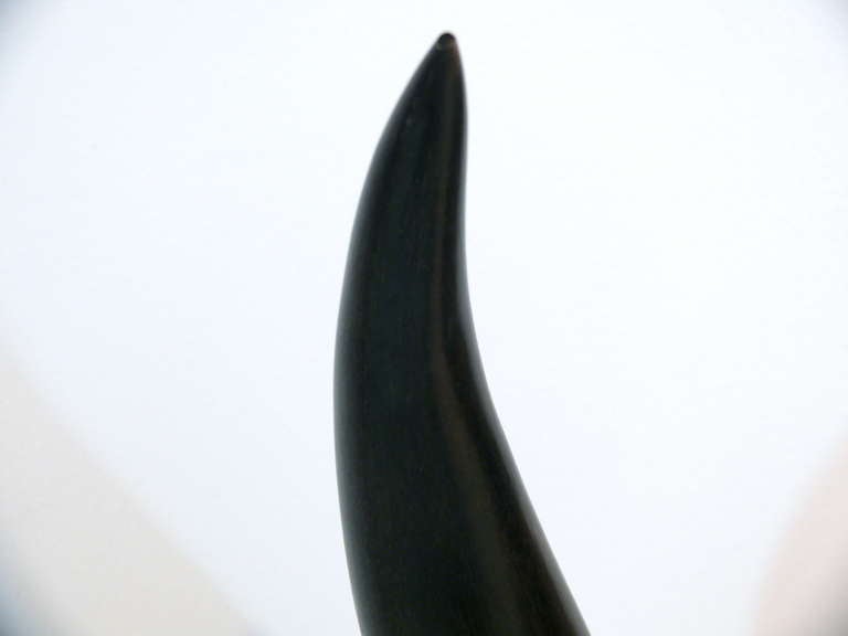 Horn On Lucite Sculpture In Excellent Condition In New York, NY