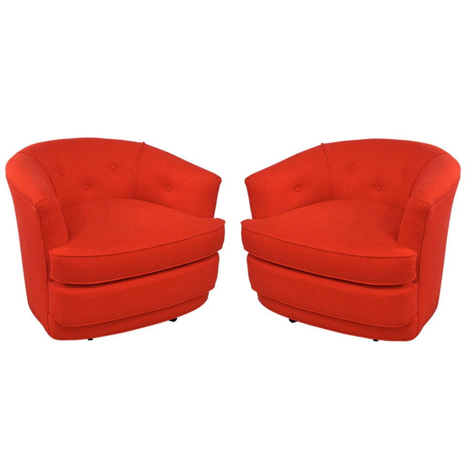 Pair of Swivel Barrel Chairs in the Manner of Milo Baughman