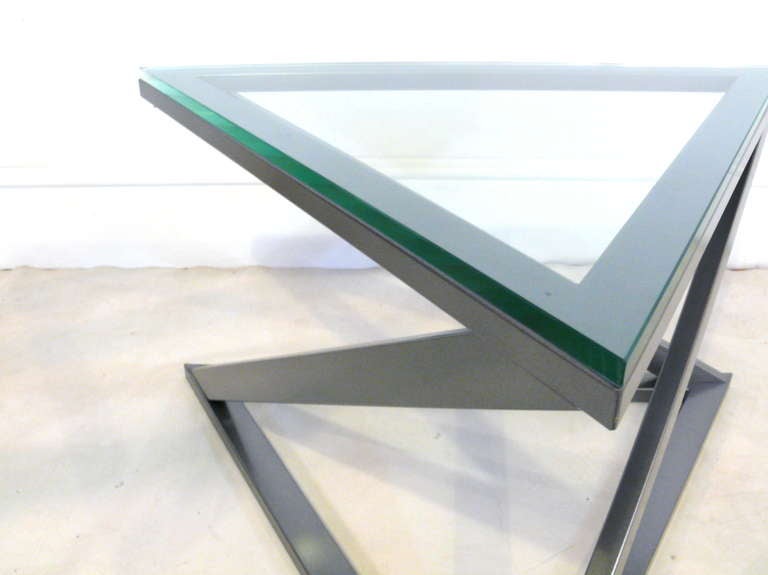 Triangular Gun Metal Side Table In Excellent Condition In New York, NY
