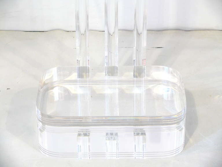 Les Prismatiques Lucite and Glass Side Table In Excellent Condition In New York, NY