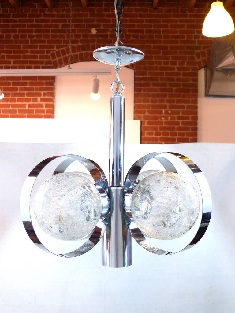 Pair of Chrome Crackled Globe Chandeliers In Excellent Condition In New York, NY