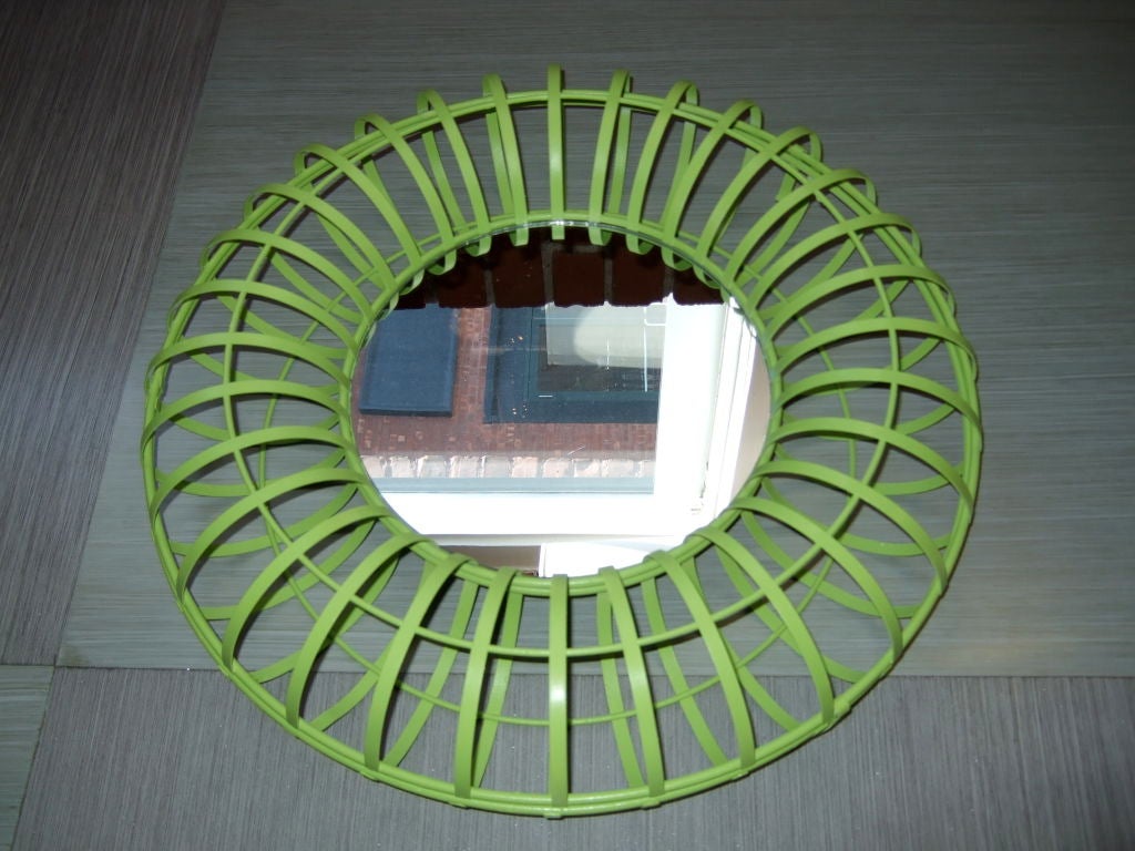 round green mirror