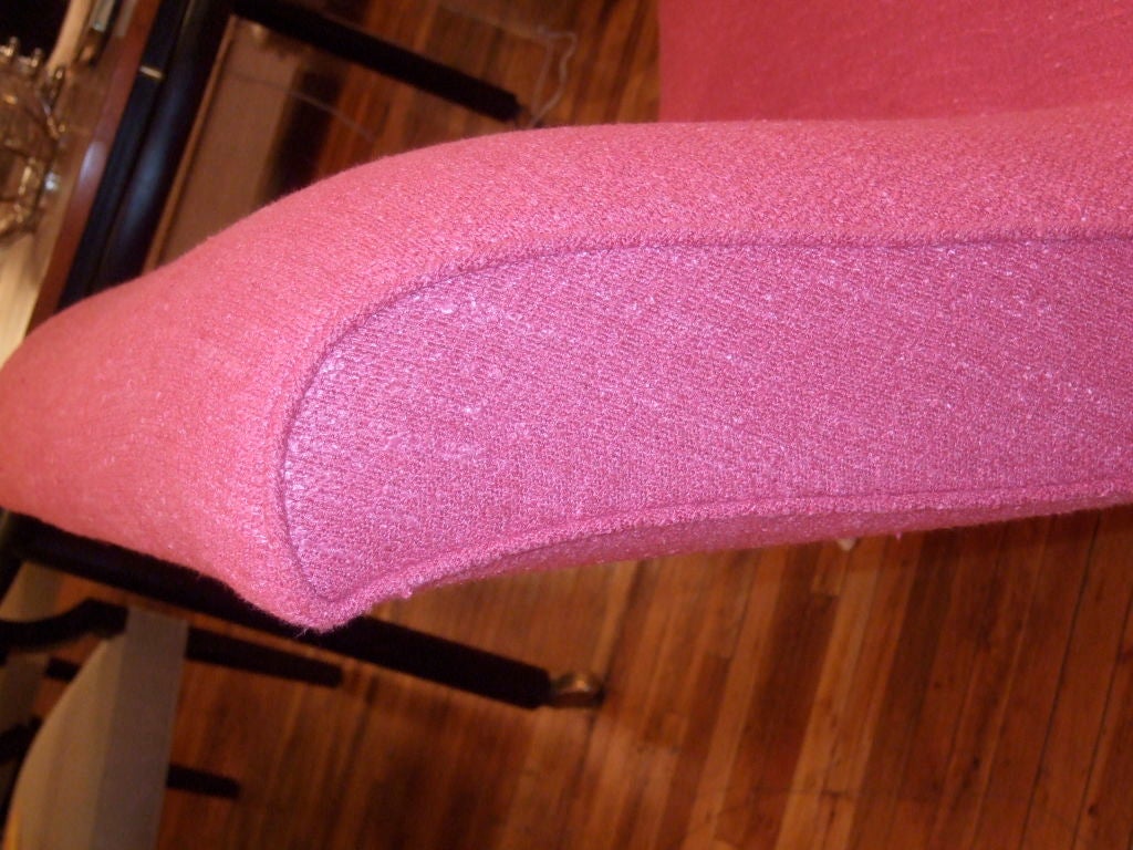 Hot Pink Curvy Chaise Lounge 3