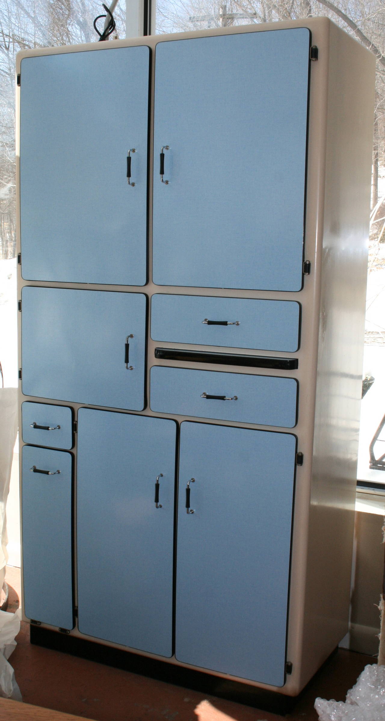 Mid-Century Modern 1950s French Kitchenette Ten-Door Cabinet