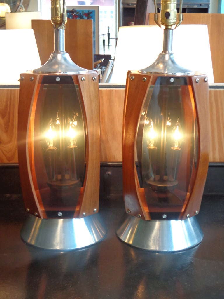 Pair Of Teak And Lucite Lamps In Good Condition In Pound Ridge, NY